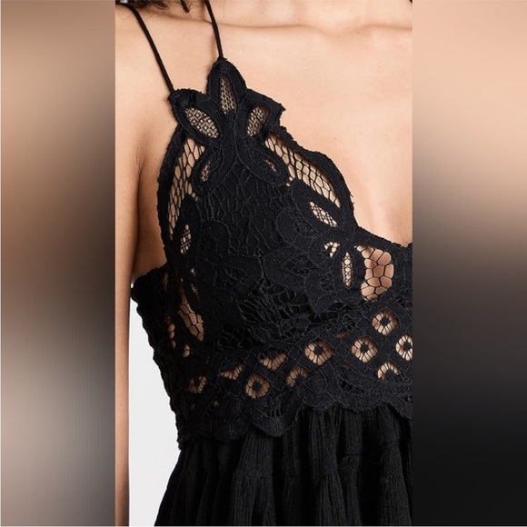 Free People Women's Adella Cami
Tank Top in Black Sz XS - Picture 3 of 7